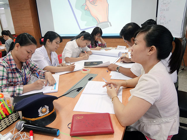 Đào tạo giảng viên nội bộ chuyên nghiệp - PouChen (29.11.2014)